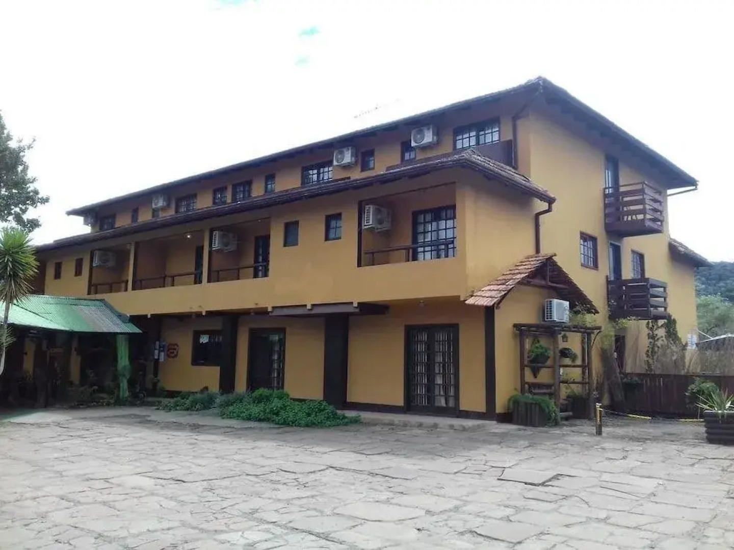 Hotel Fazenda Pedras Brancas