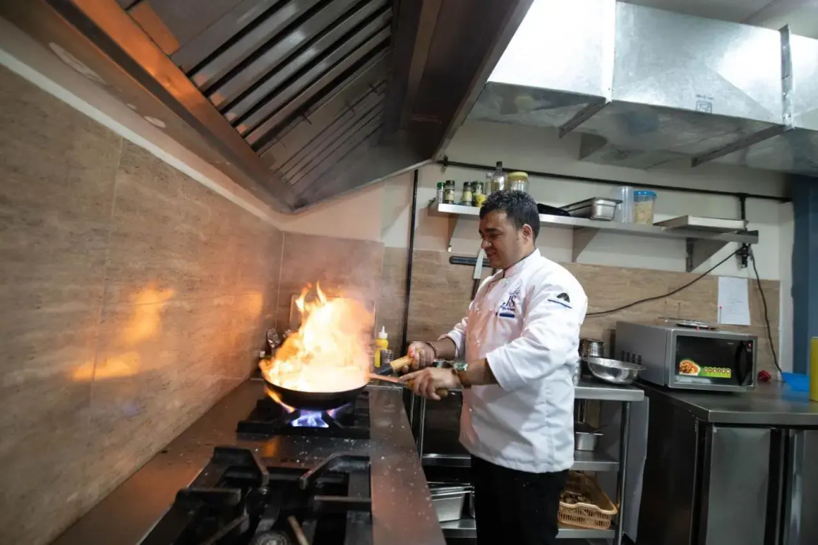 The Hotel Js Souvenir