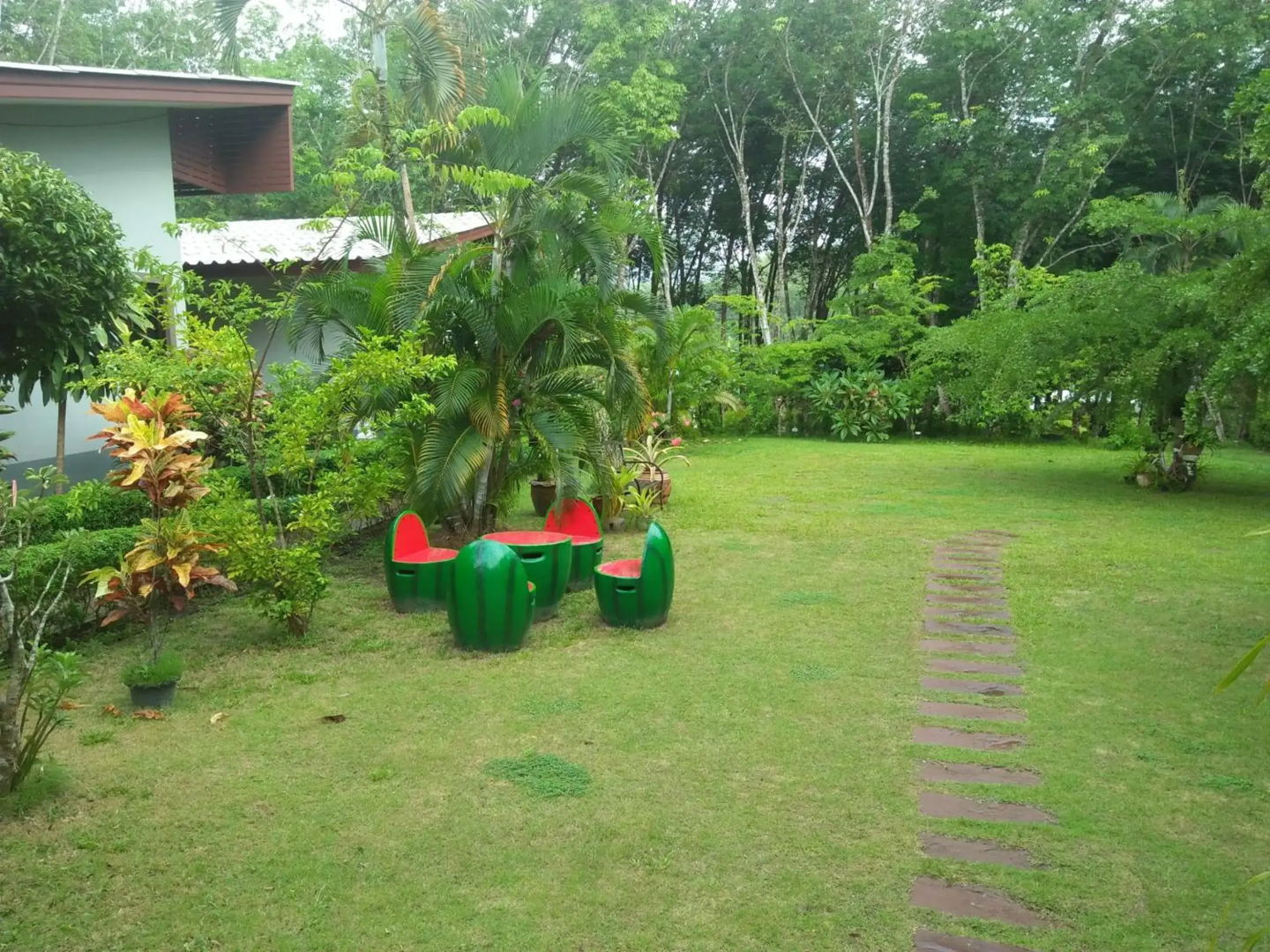 Phuket Sirinapha Resort