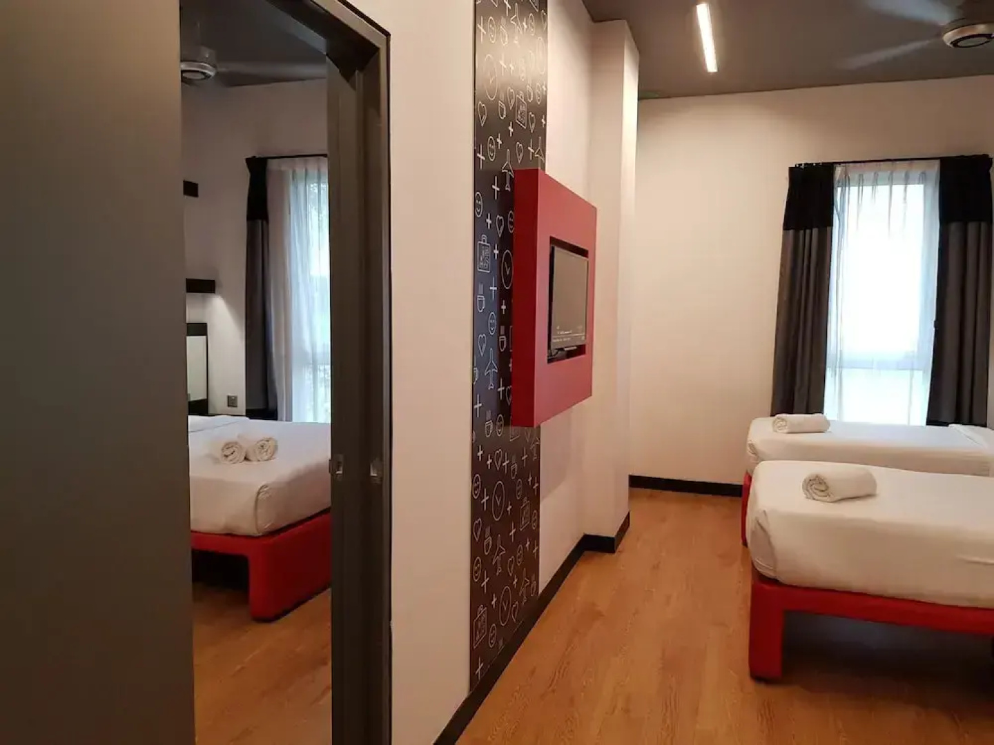 Tune Hotel KLIA - KLIA2