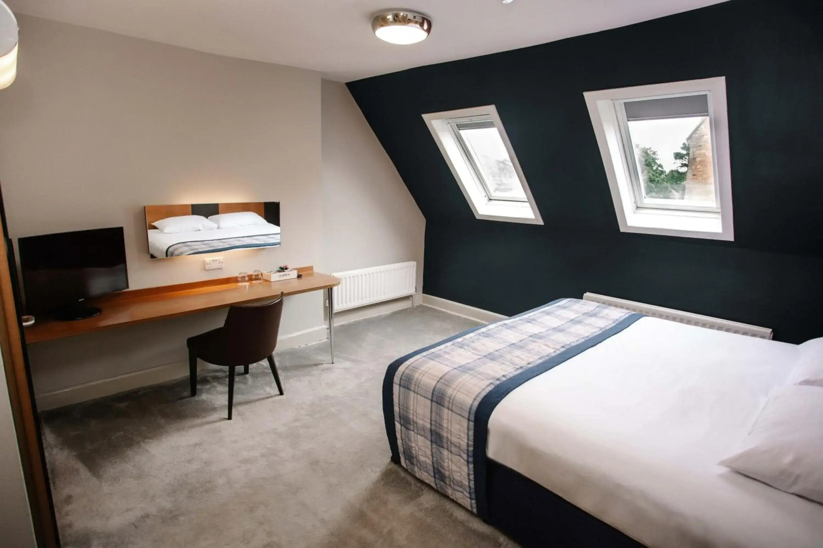 Corner House Hotel