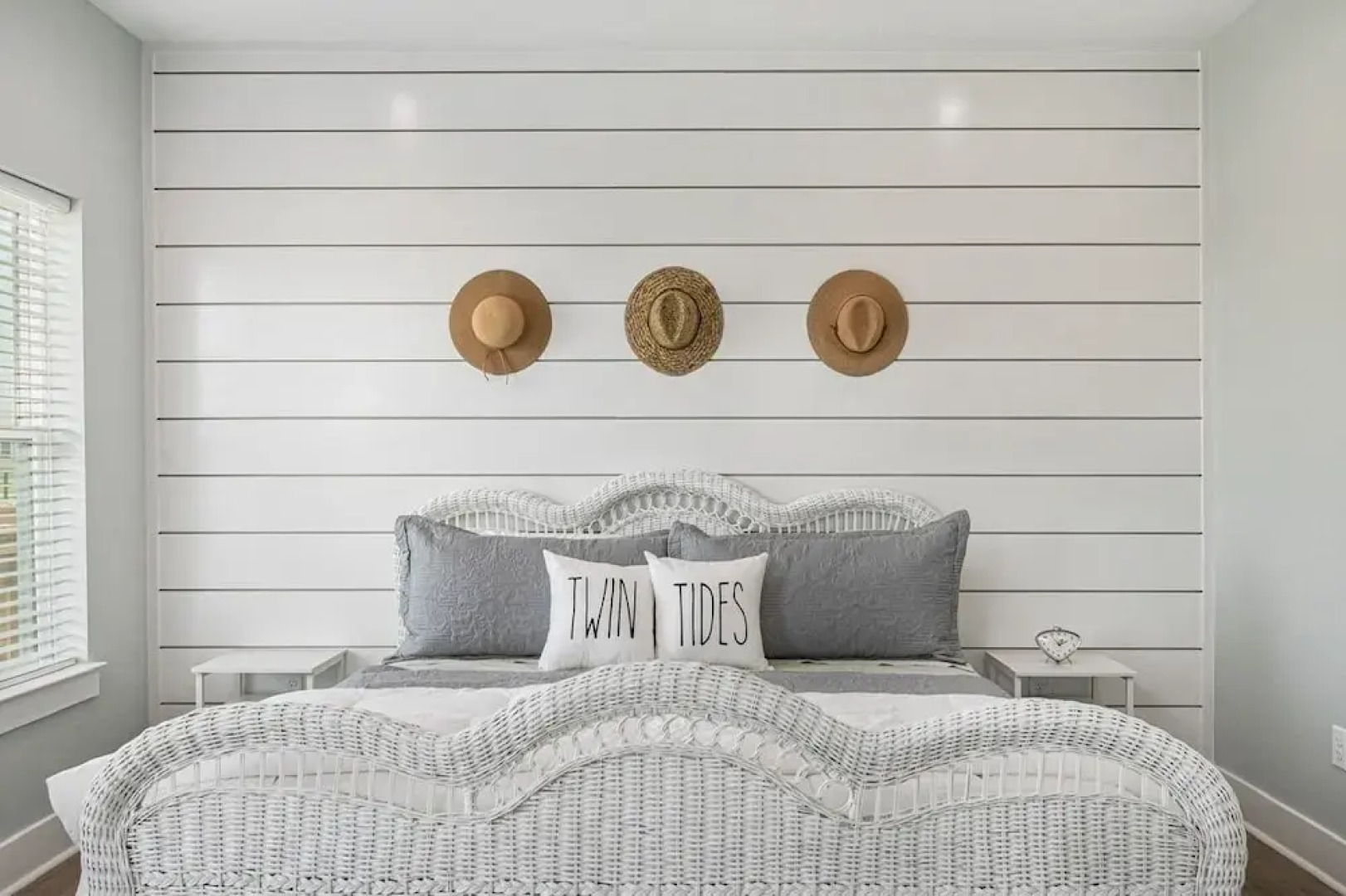 Twin Tides 4 Bedroom Home by Redawning