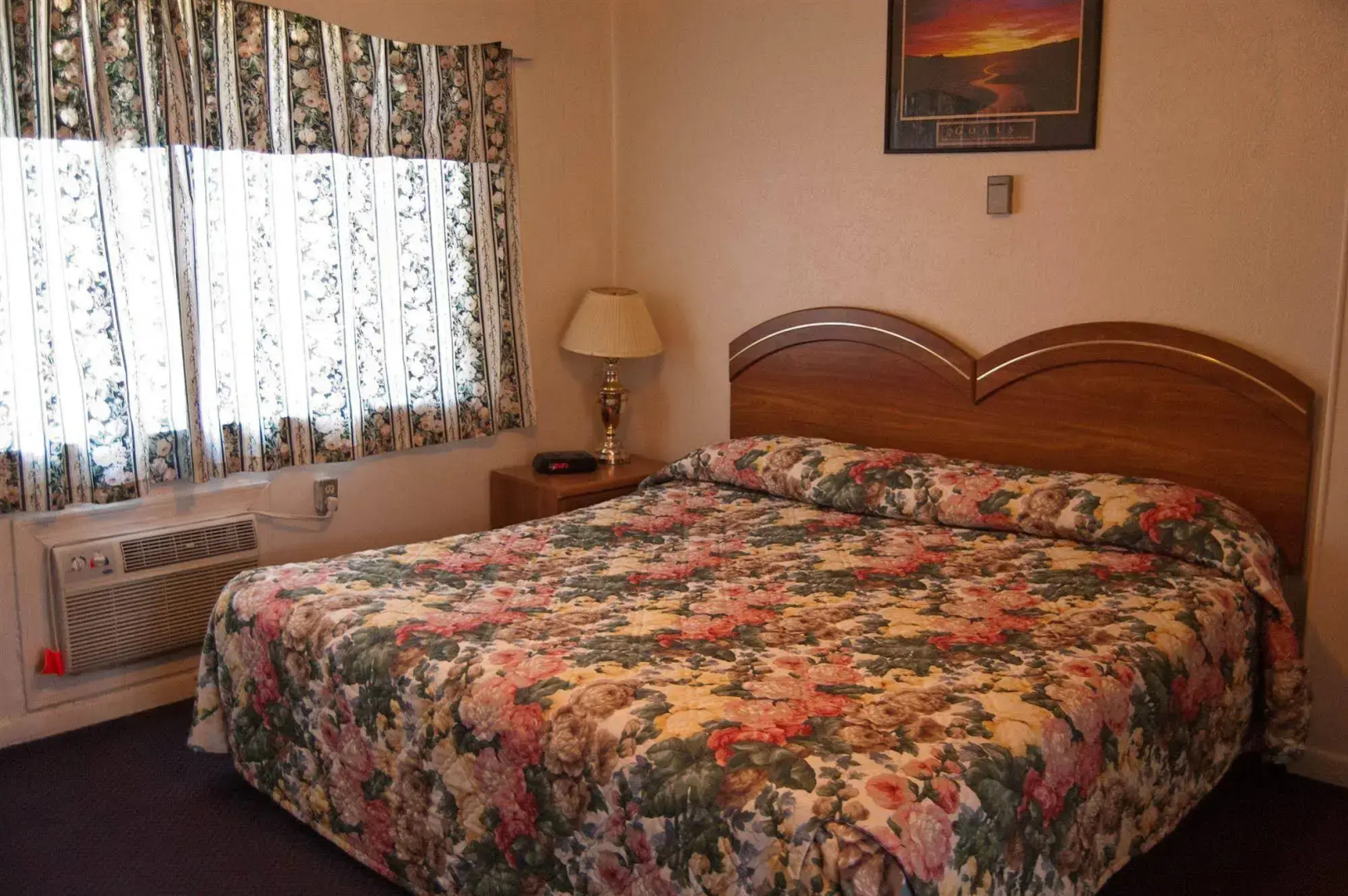 Nob Hill Lodge