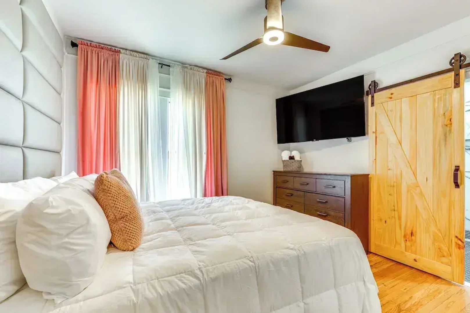 Walk to Amphitheater: Birmingham Retreat w/ Games