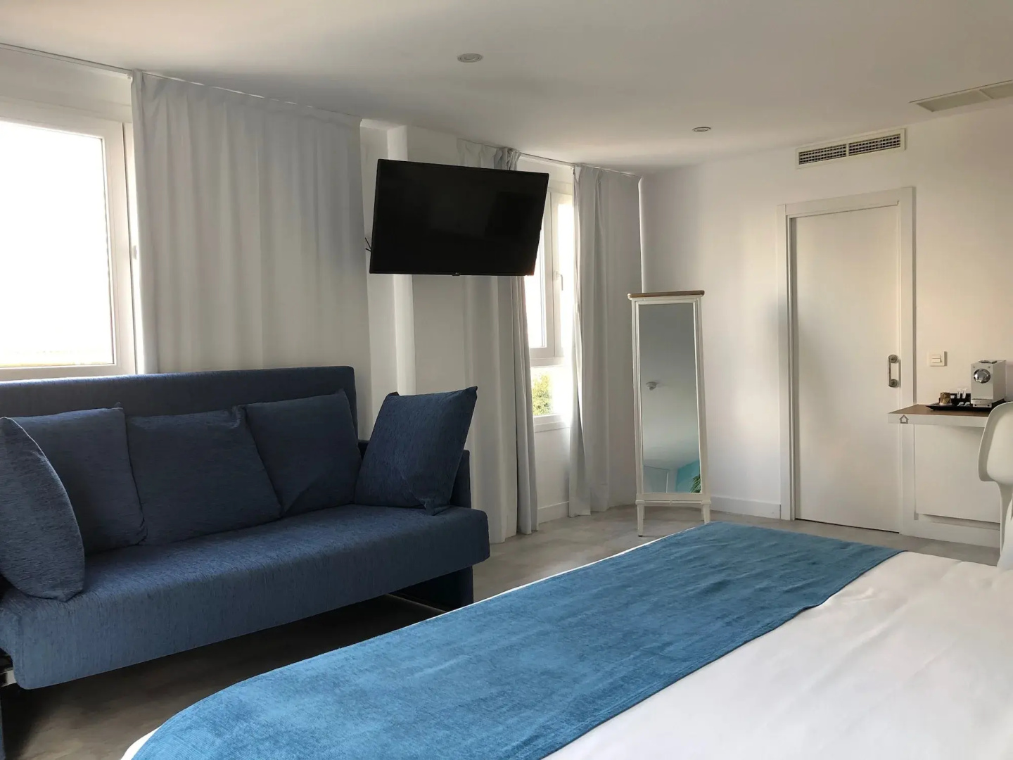 Casual del Mar Málaga Hotel