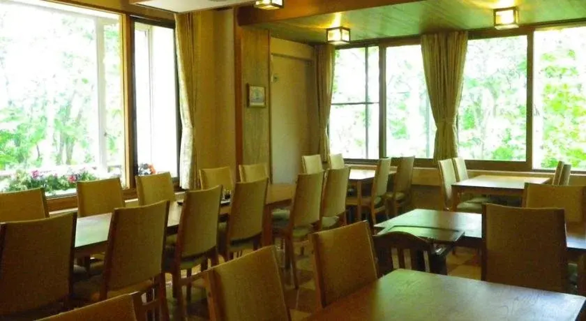 Hotel Astoria (Nagano)