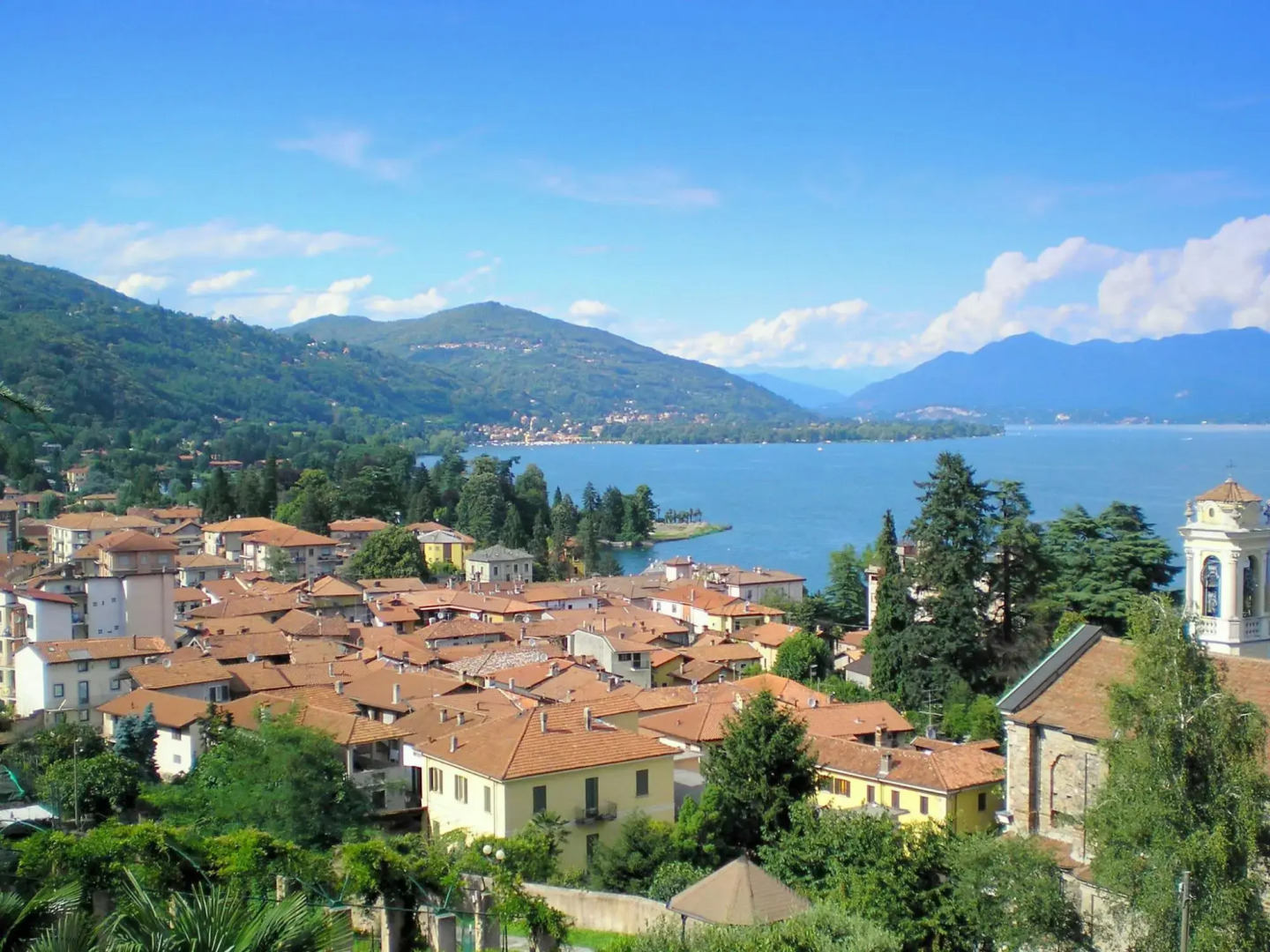 Belvilla by OYO Casa Cristina Meina Centro 4