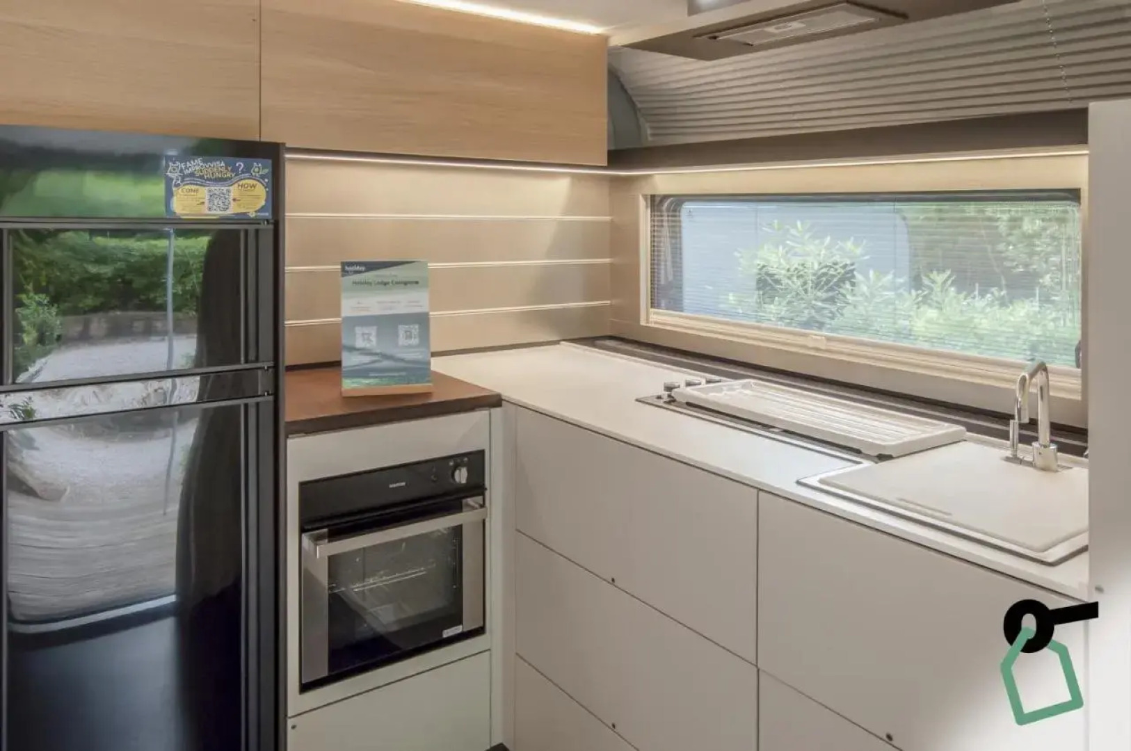 Deluxe - Two Bedroom No.2