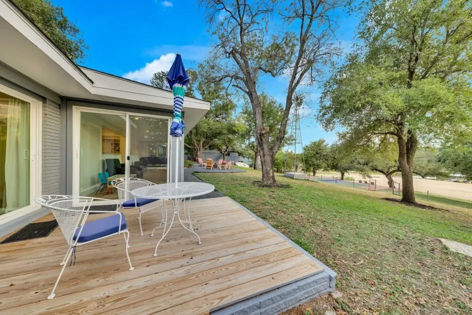 Beach House 2 on Lake LBJ - Sleeps 24