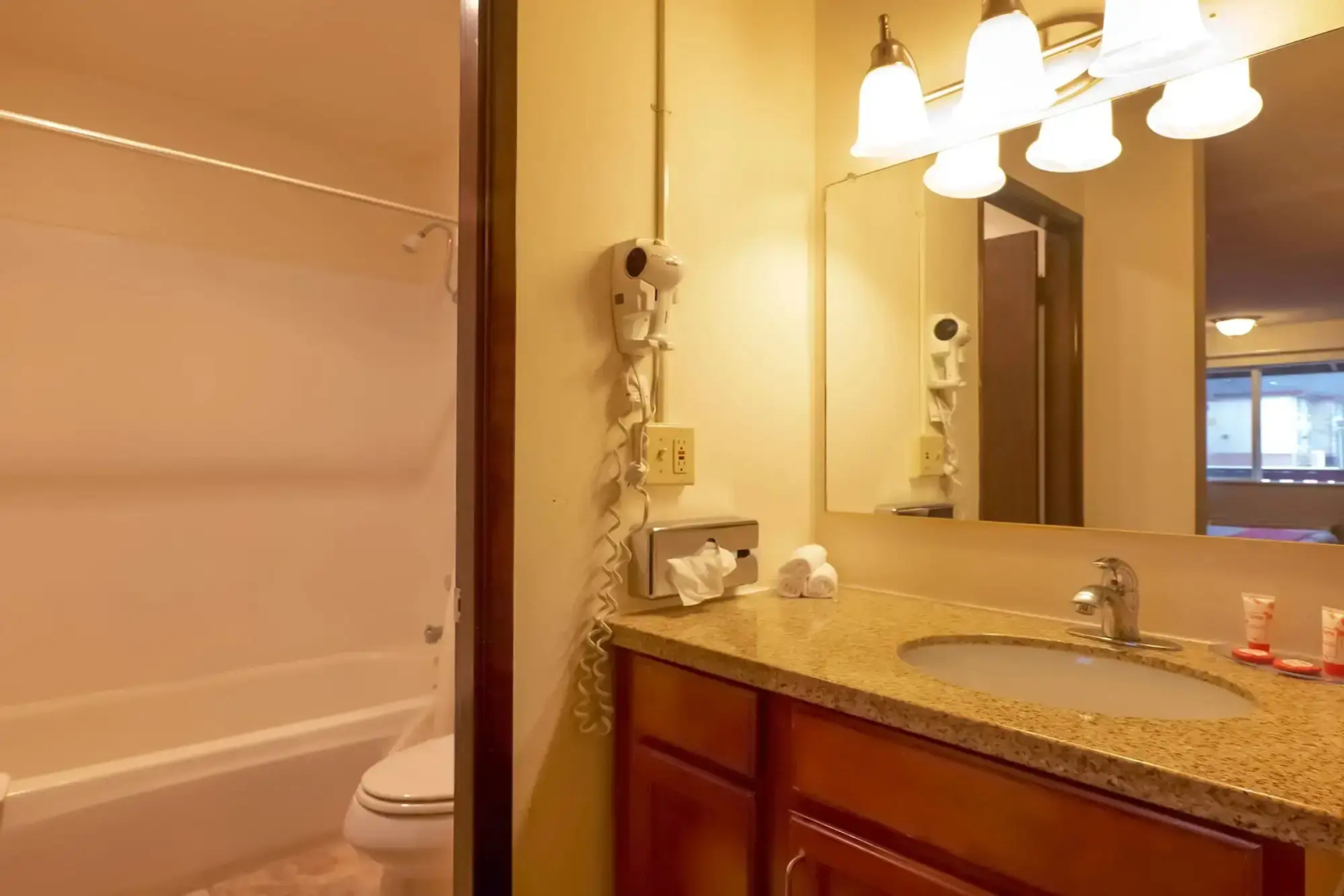 Travelodge by Wyndham Chehalis