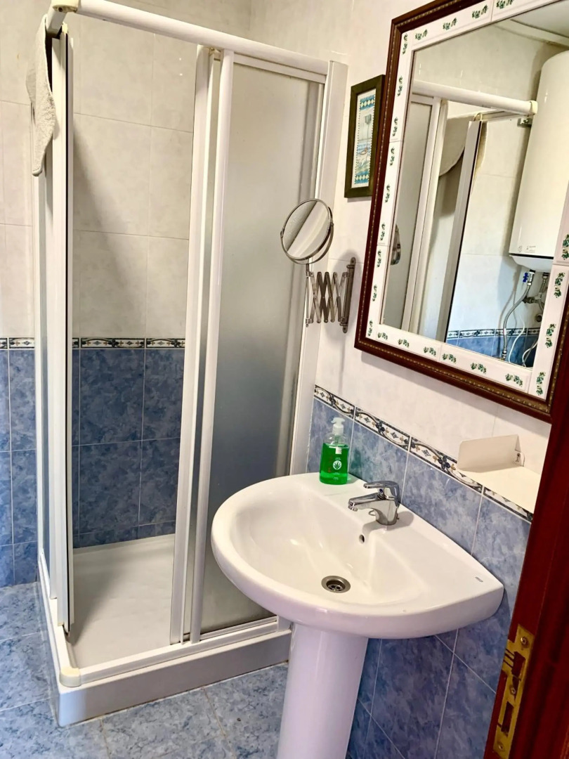 Apartamento a 50 m de Playa-Jardín. Boiro