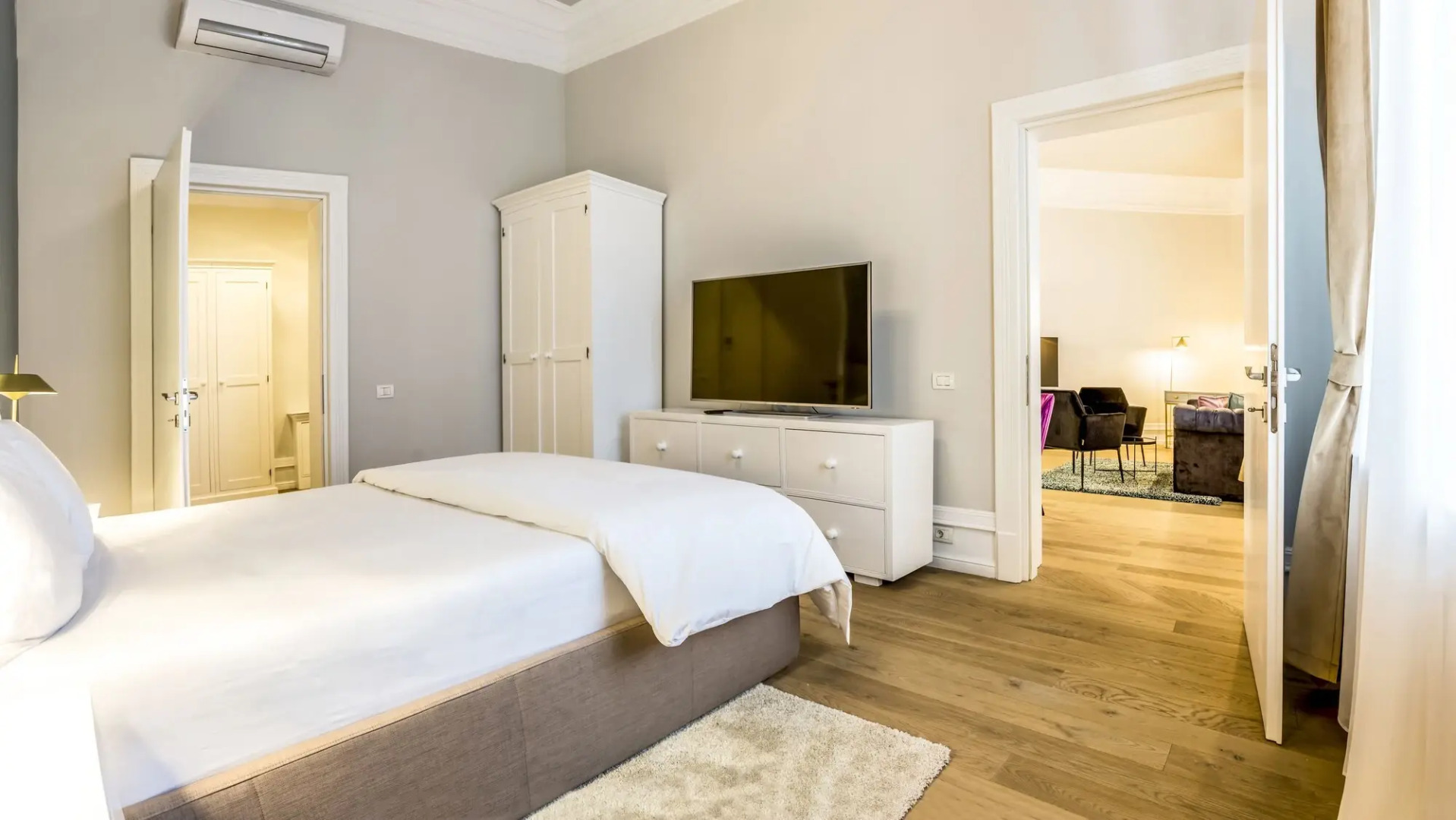 Matisse Bucharest Old Town