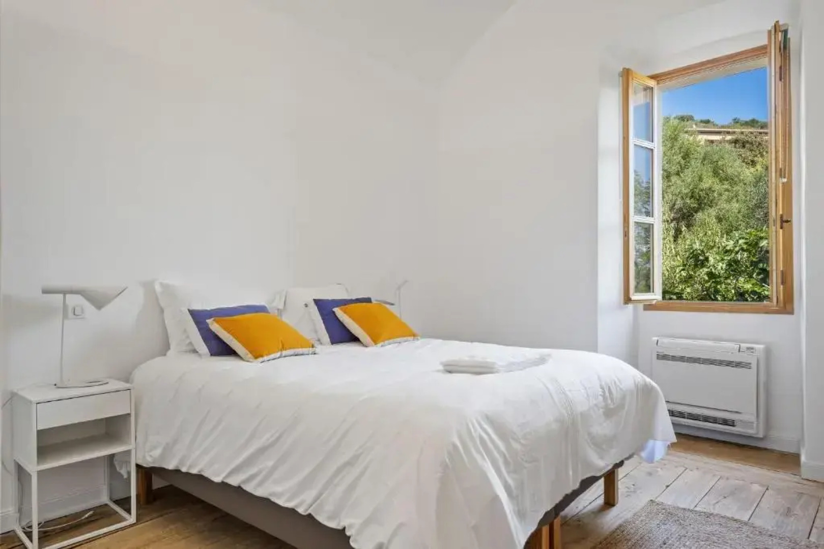 Cargèse, appartement de charme surplombant le port