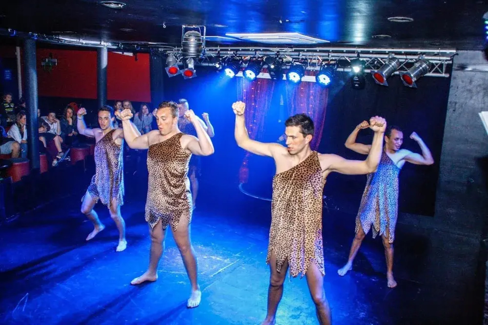 Bungalow With 3 Bedrooms in Saint-jean-de-monts, With Pool Access, Fur