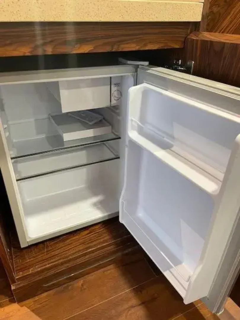 Leo Group BEST STUDIO 1201 Dreamland Oasis CHAKVI