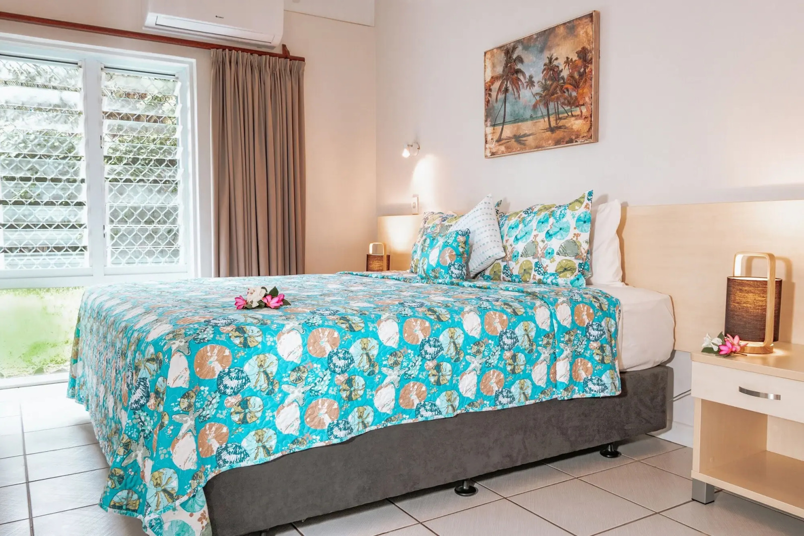 Lagoon Breeze Villas