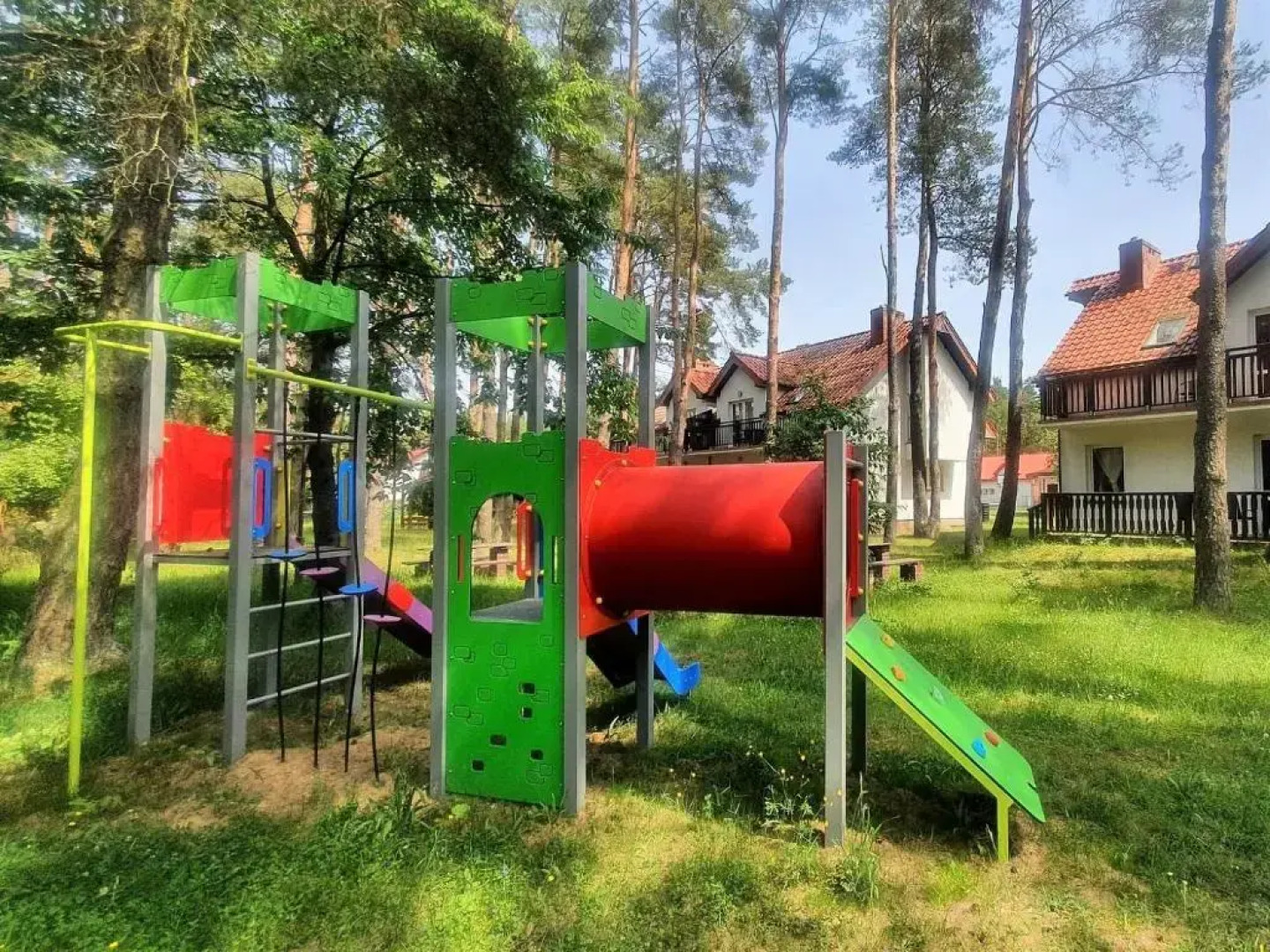 Ośrodek na jeziorem - Radew Rosnowo