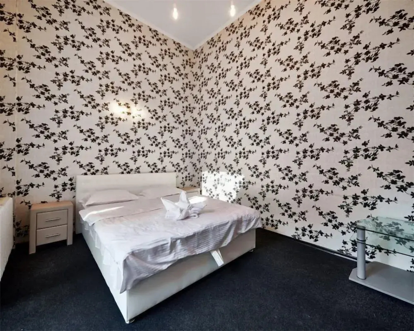 Kiev Accommodation Hotel Service