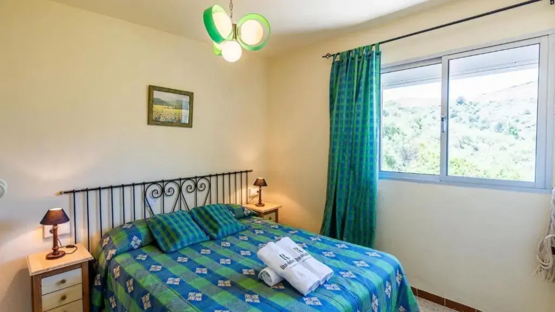 Casa Victoria Alozaina by Ruralidays