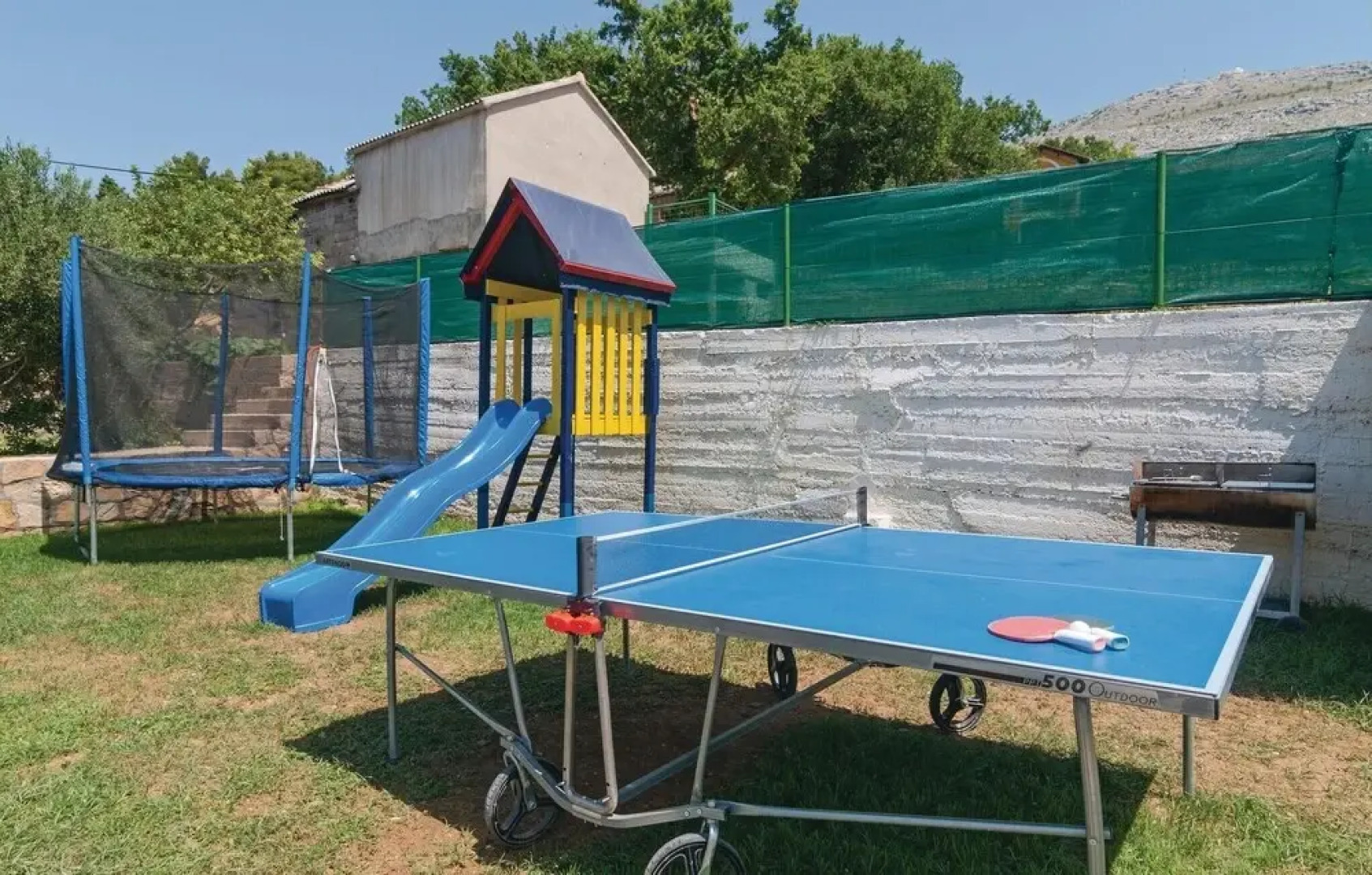 Nice Home in Srinjine With Wifi and 3 Bedrooms