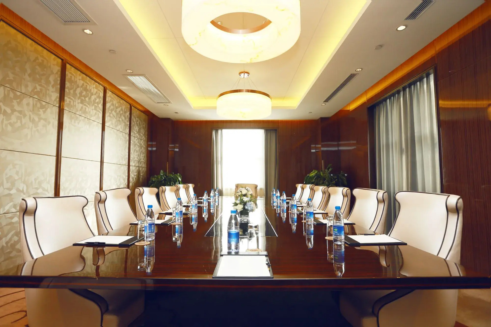 Yinchuan Xifujing Hotel