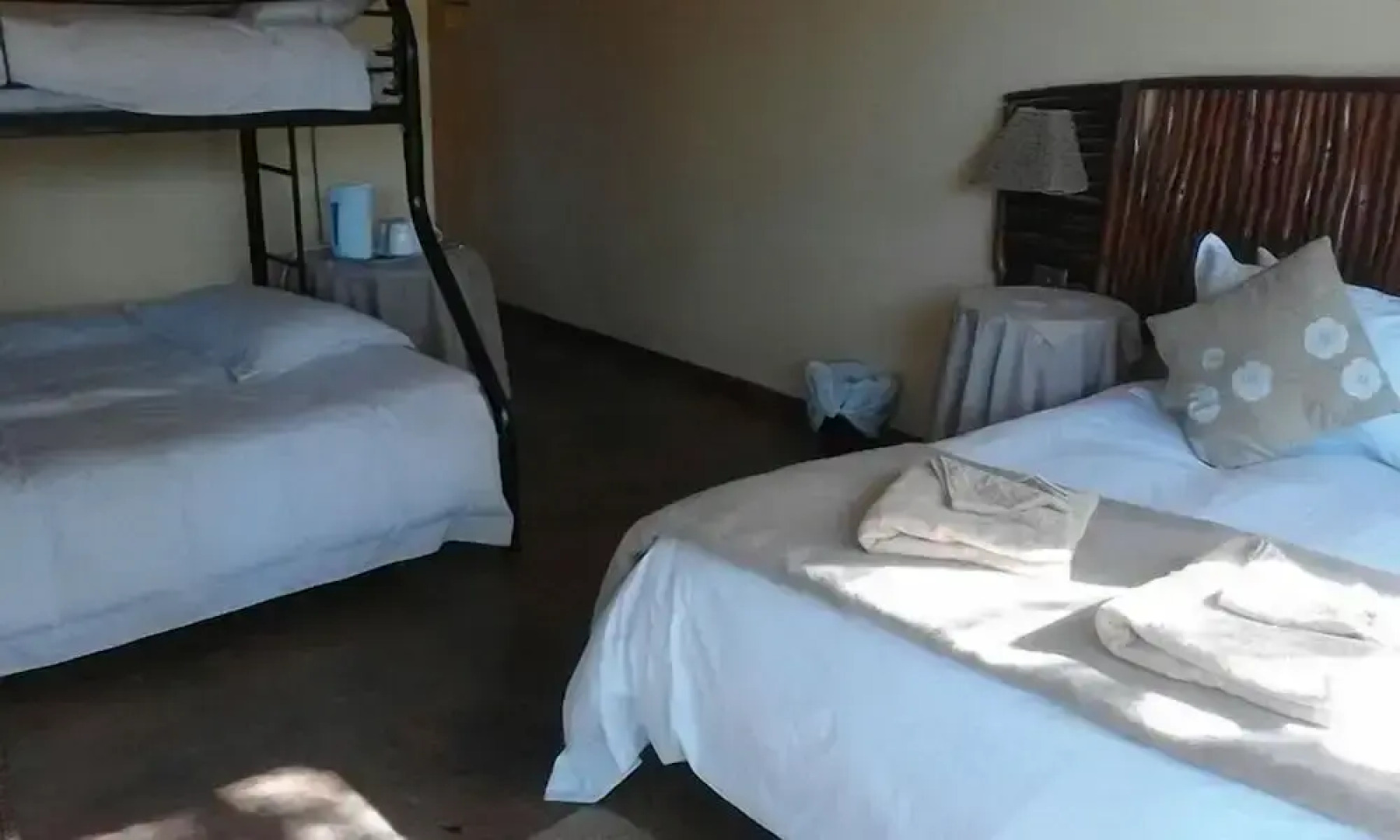 Flintstones Guest House Durban