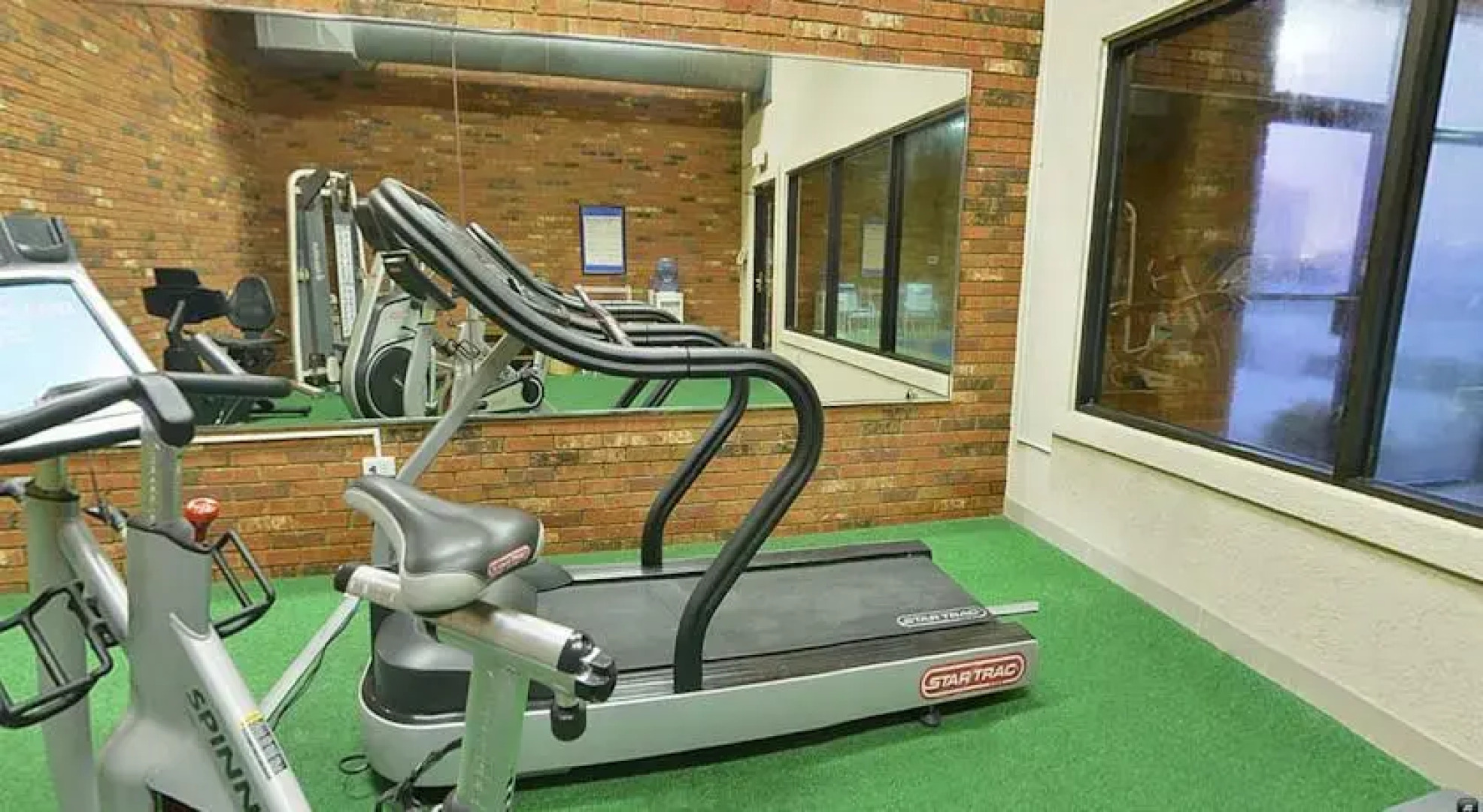 Lexington Inn and Suites - Effingham