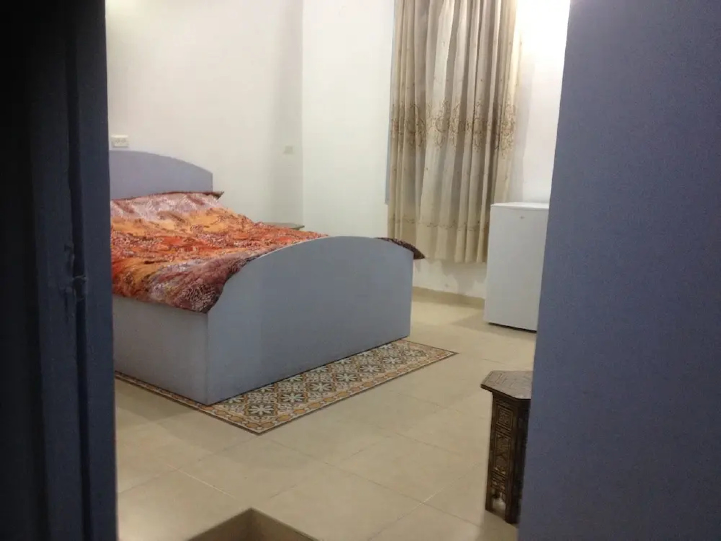 Nzar Khoury For Hosting