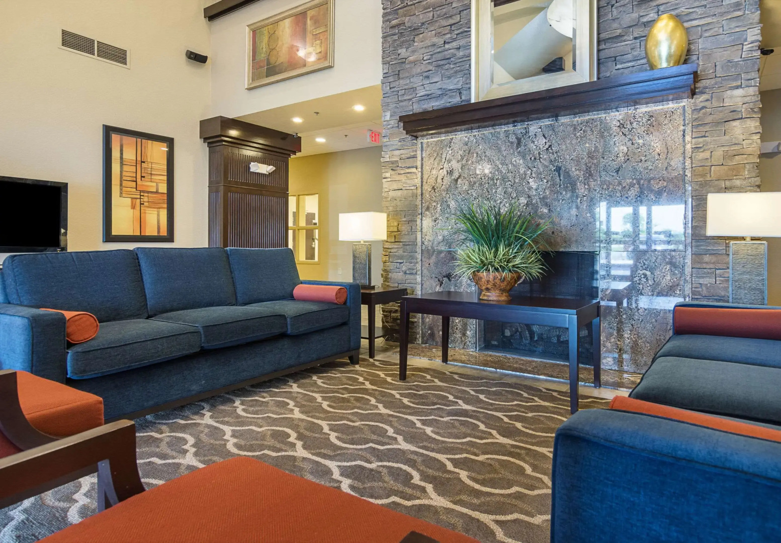 Comfort Inn Bentonville - Crystal Bridges