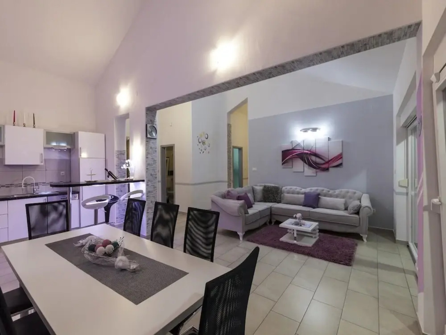 Restful Villa in Brodarica With Sauna