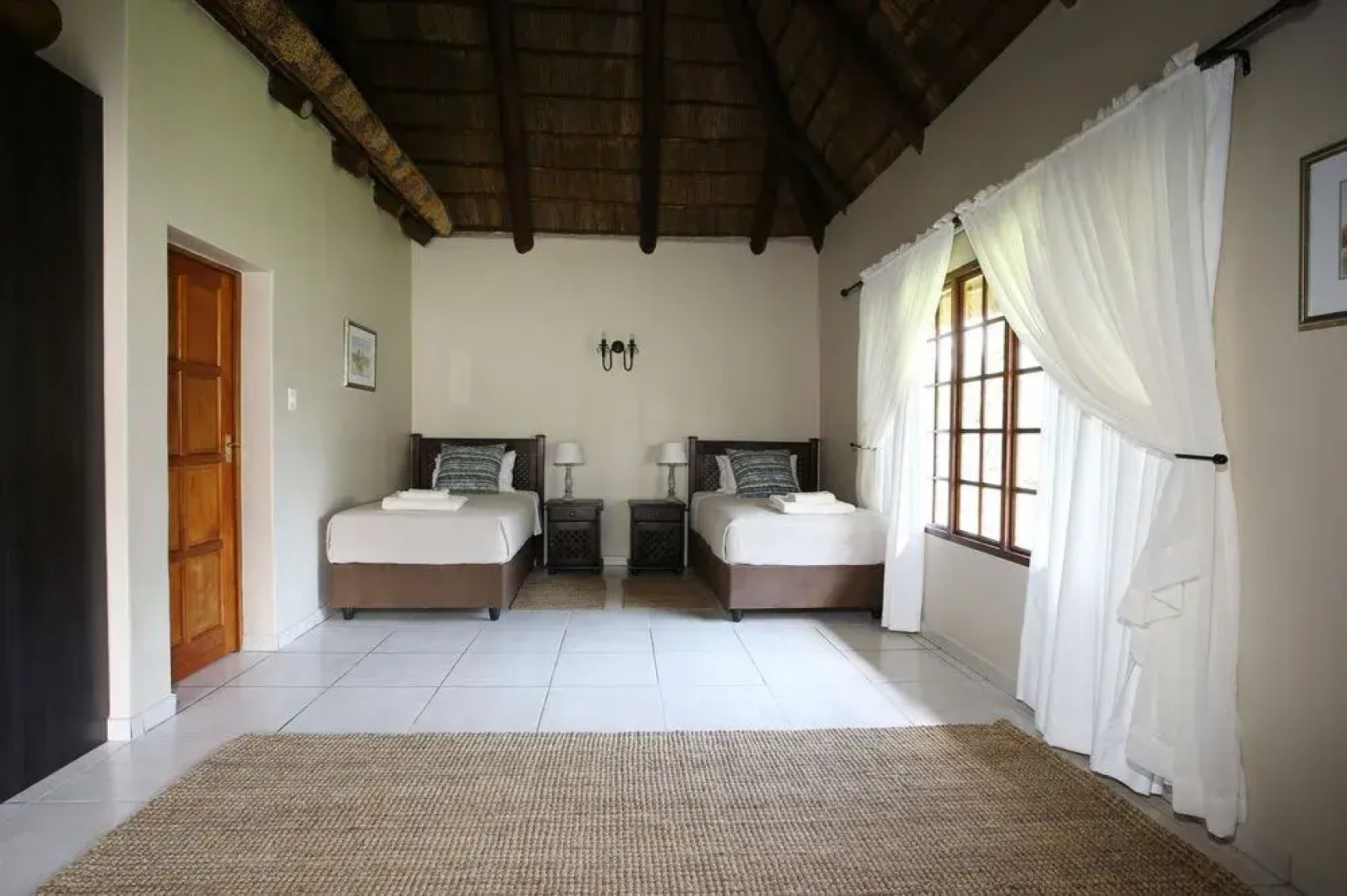 Roundstone Mountain Biking & Game Lodge