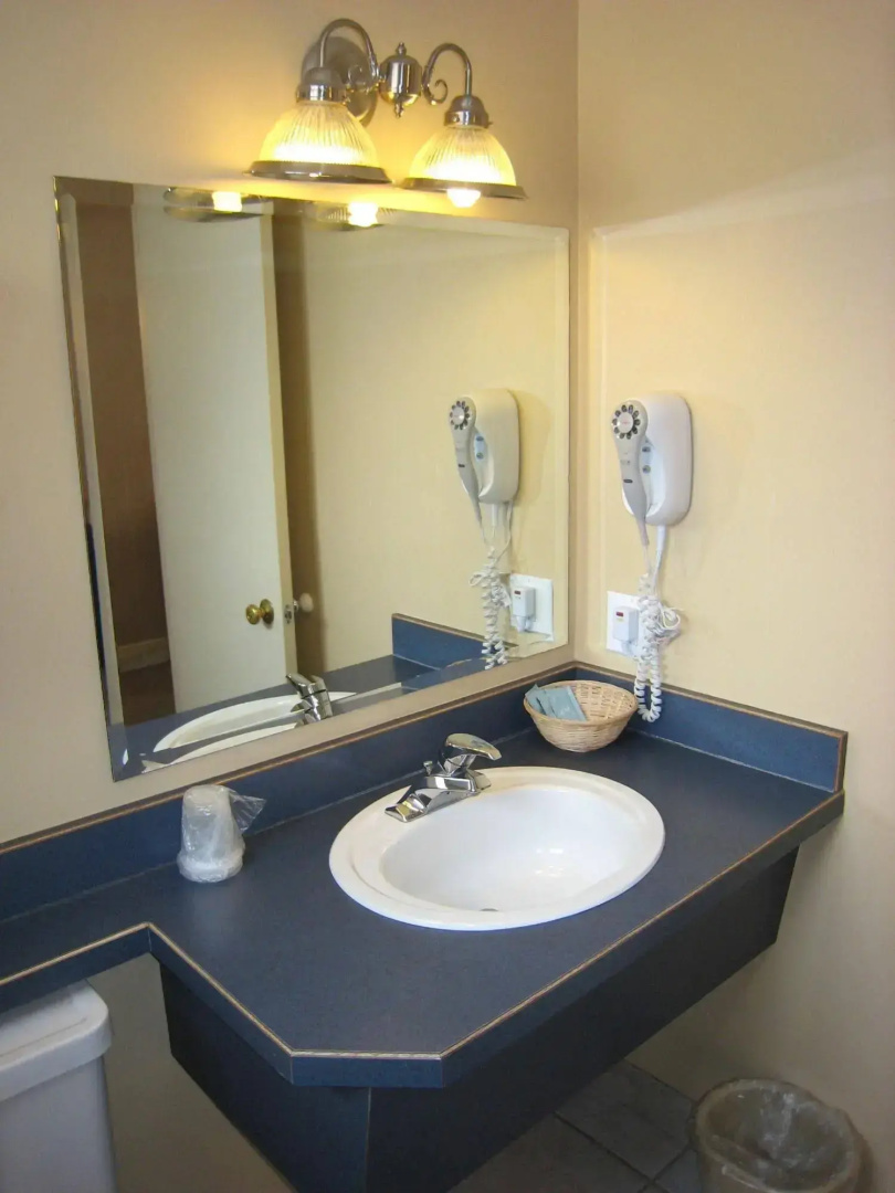 Revelstoke Lodge