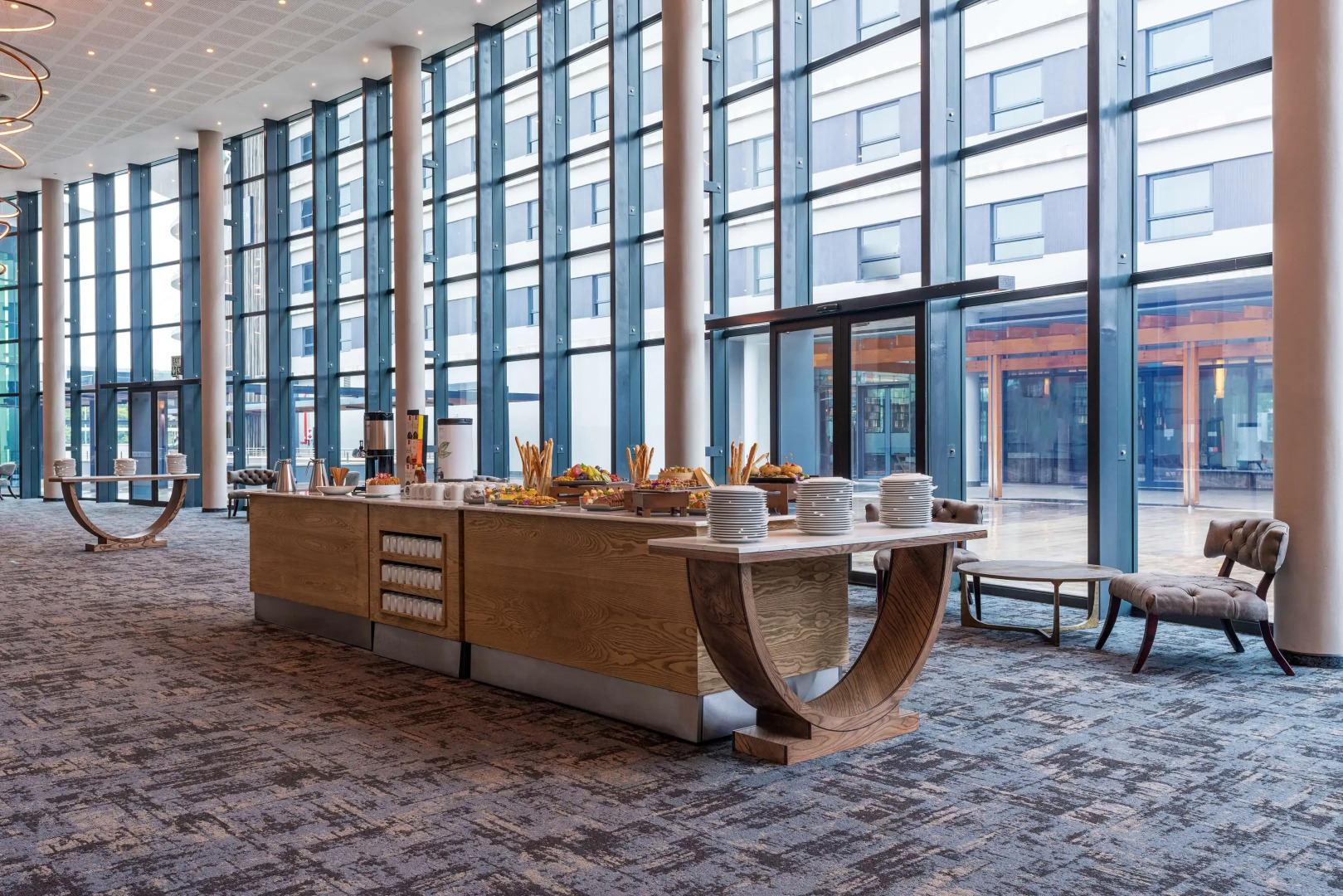 Radisson Hotel and Convention Centre OR Tambo Airport