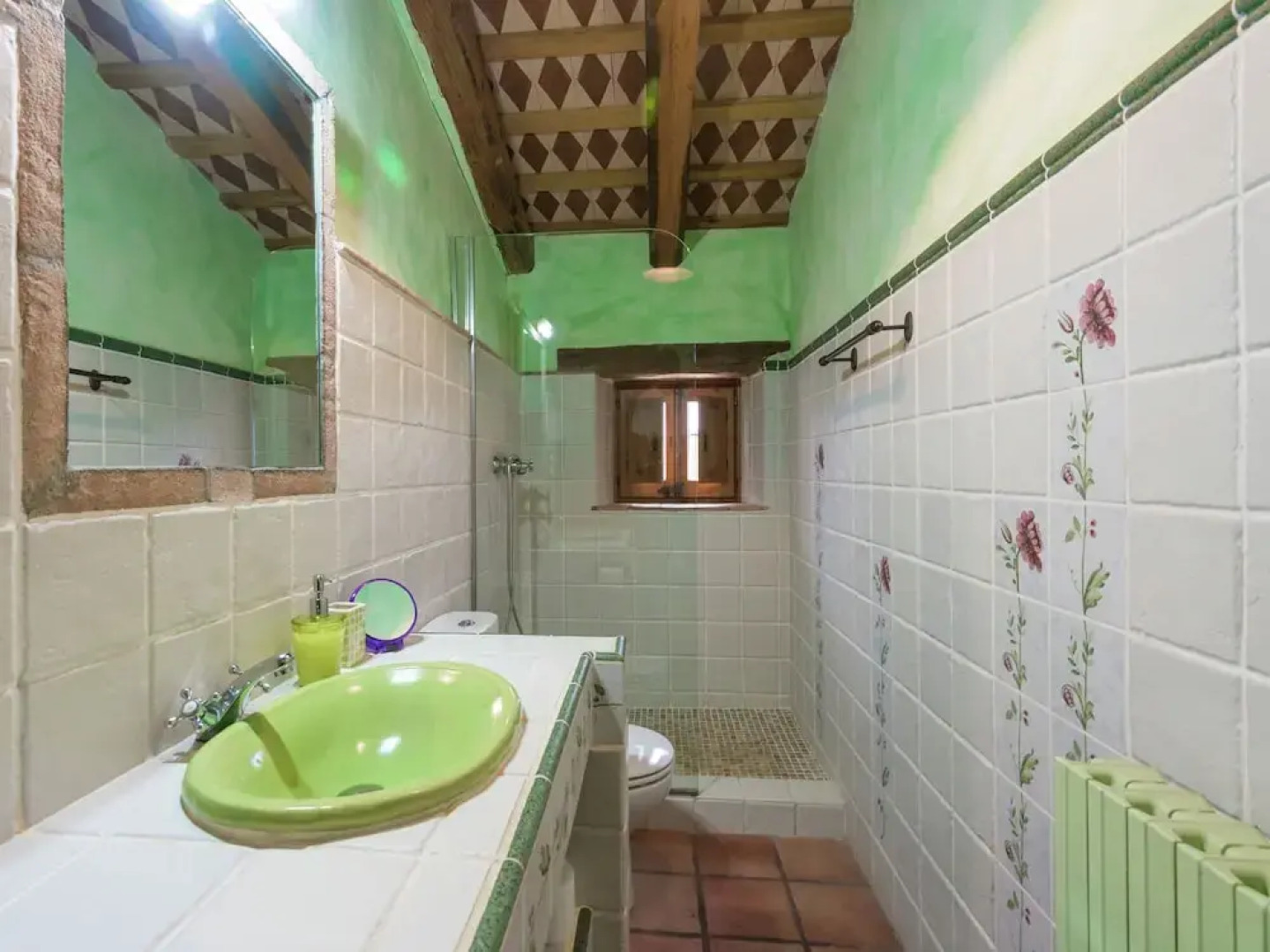 Grand Mansion in La Bisbal del Penedès With Sauna