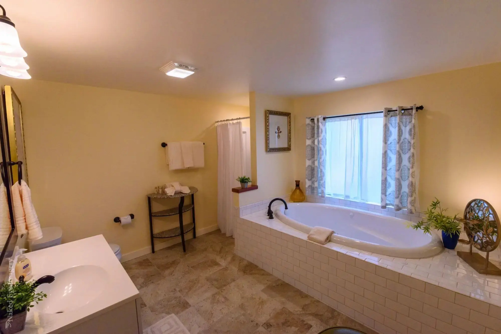 Inn at Buckhorn Cove