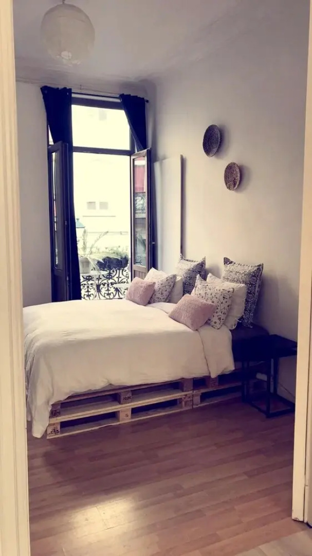 Apartment With one Bedroom in Saint-gilles, With Wonderful City View, Furnished Balcony and Wifi