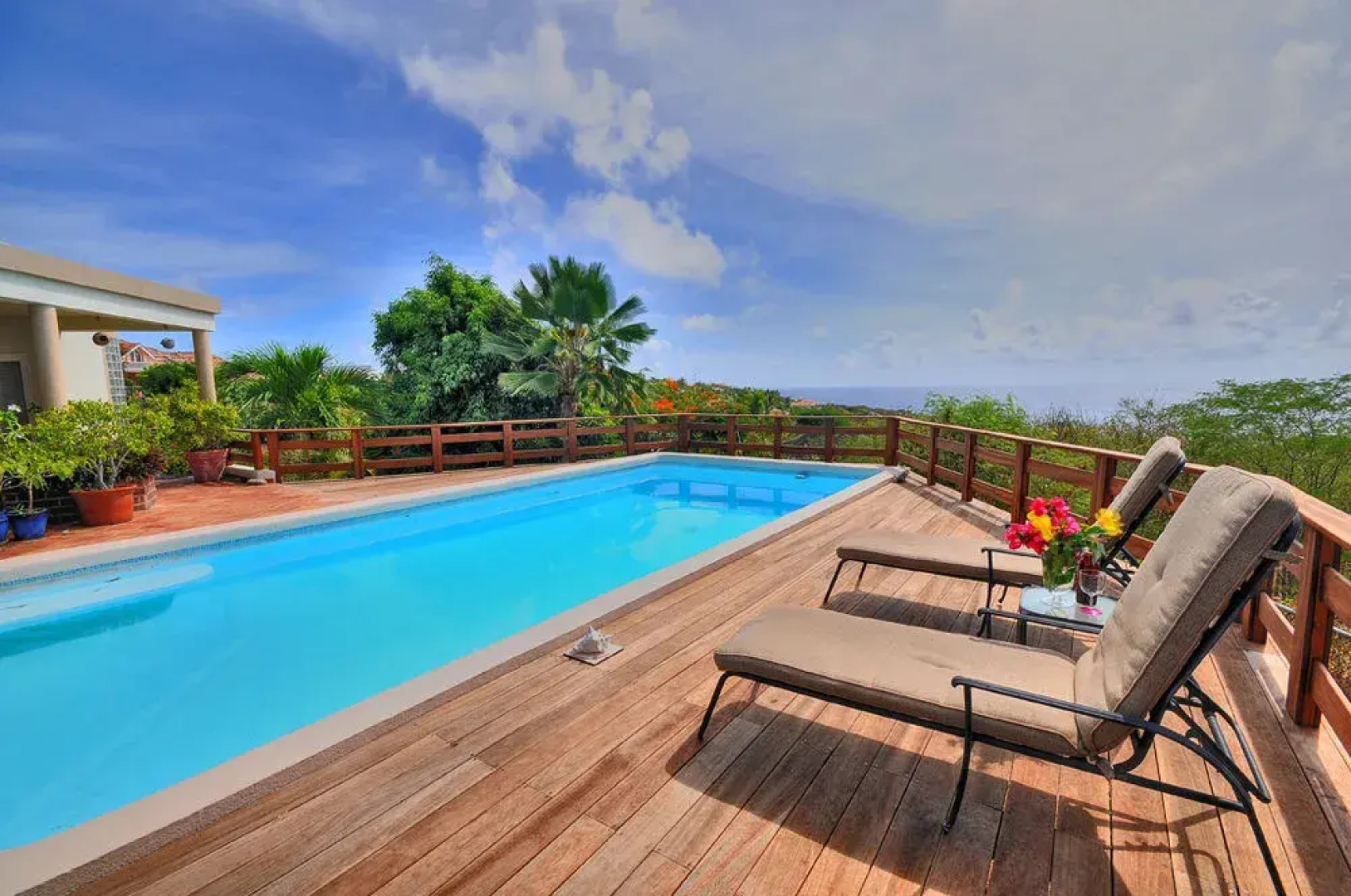 Villa Mystique