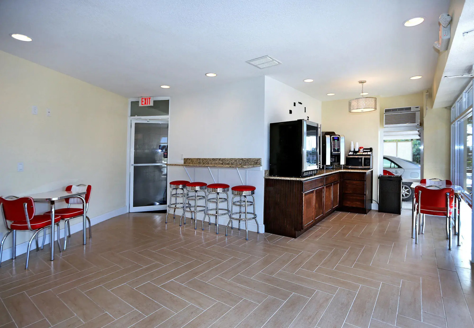 Chateau Mar Beach Resort