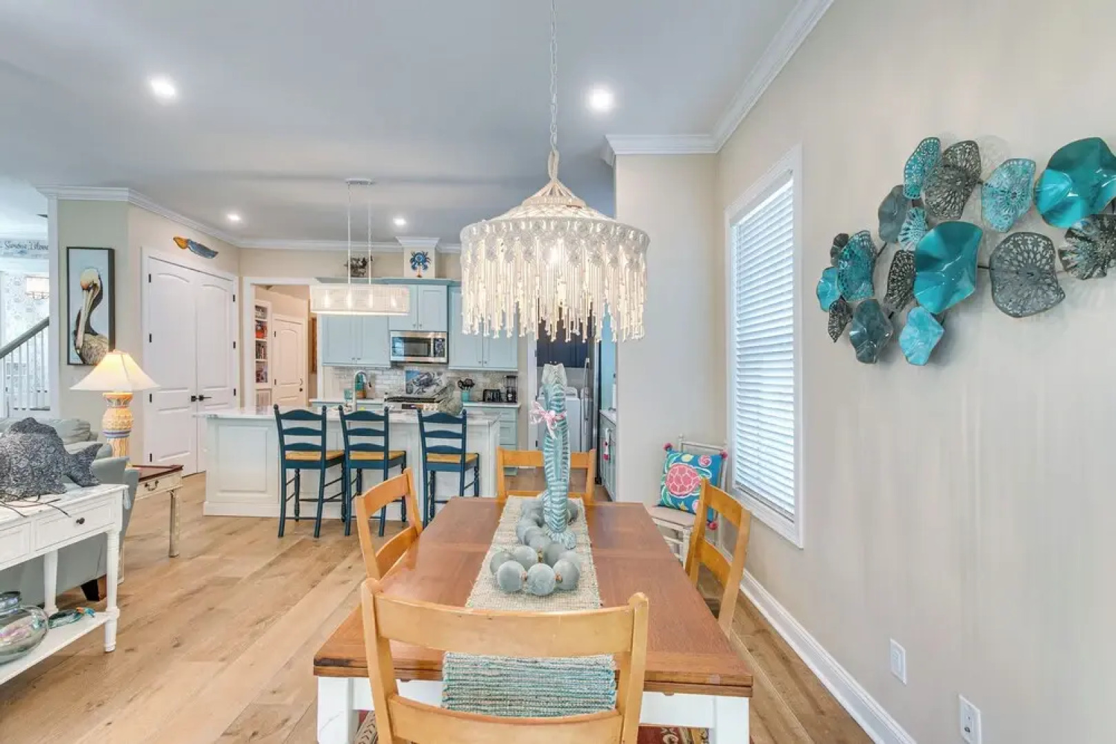 Walk to Public Beach: Hideaway in St Simons Island