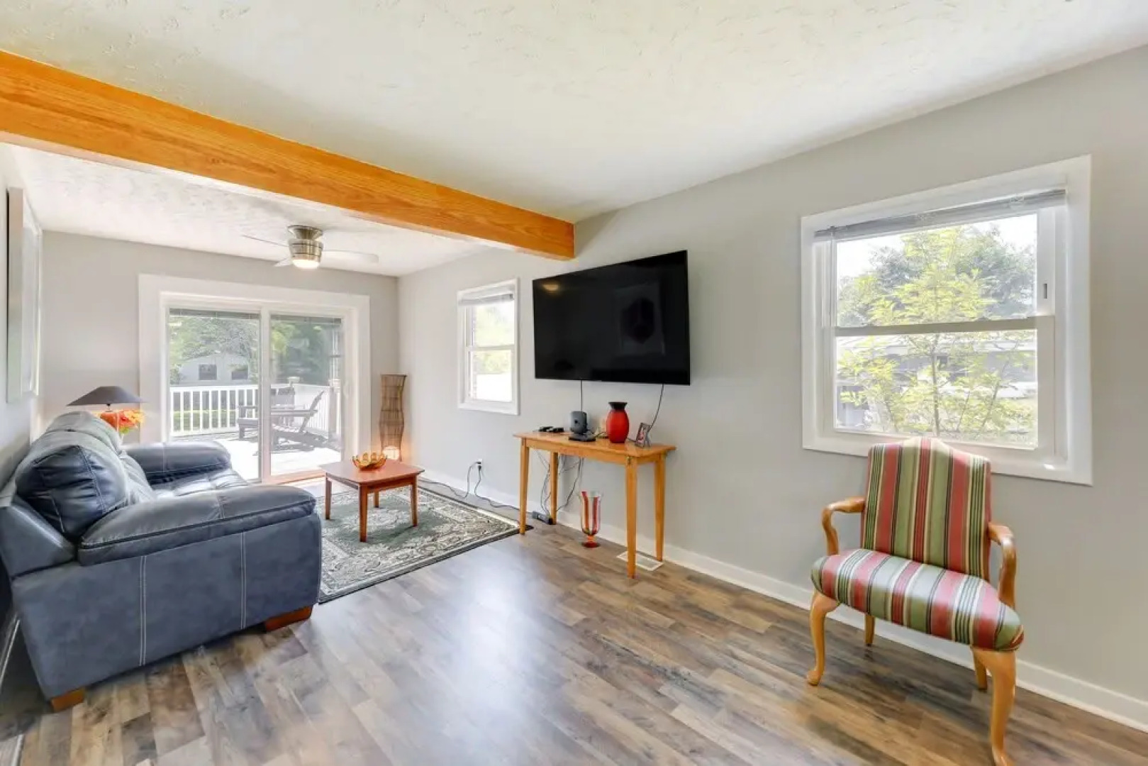 Well-equipped Morehead City Home ~ 5 Mi to Beach!