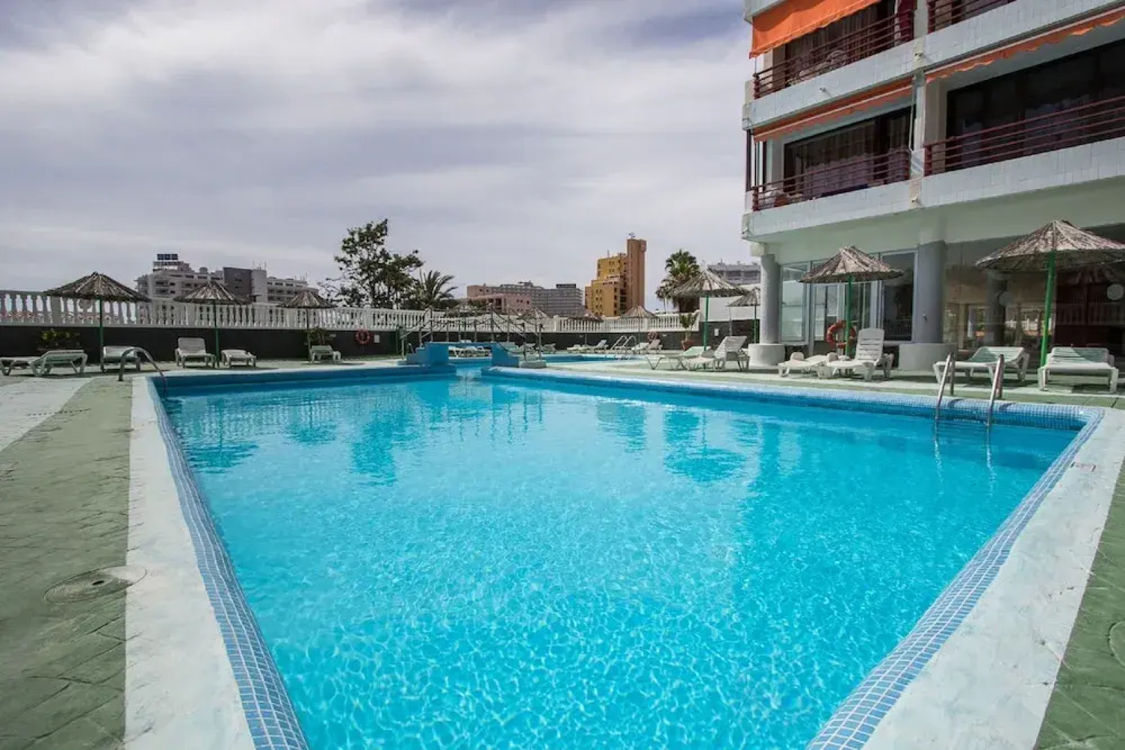Apartamento BlueBay View Las Americas