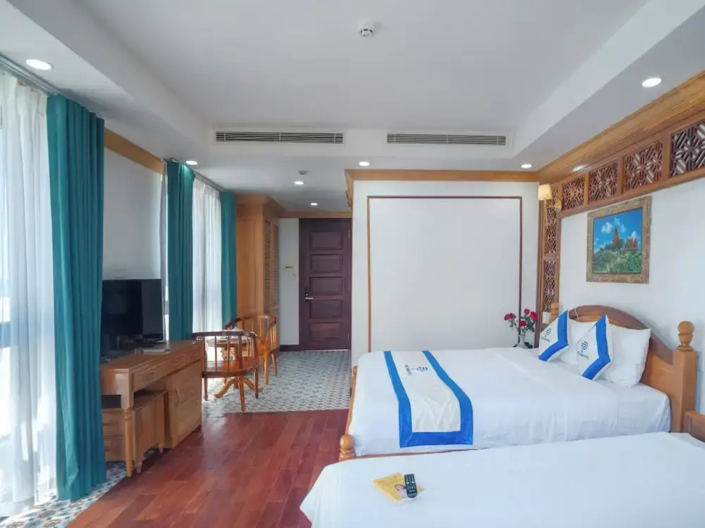 Phuc Thuan Hotel