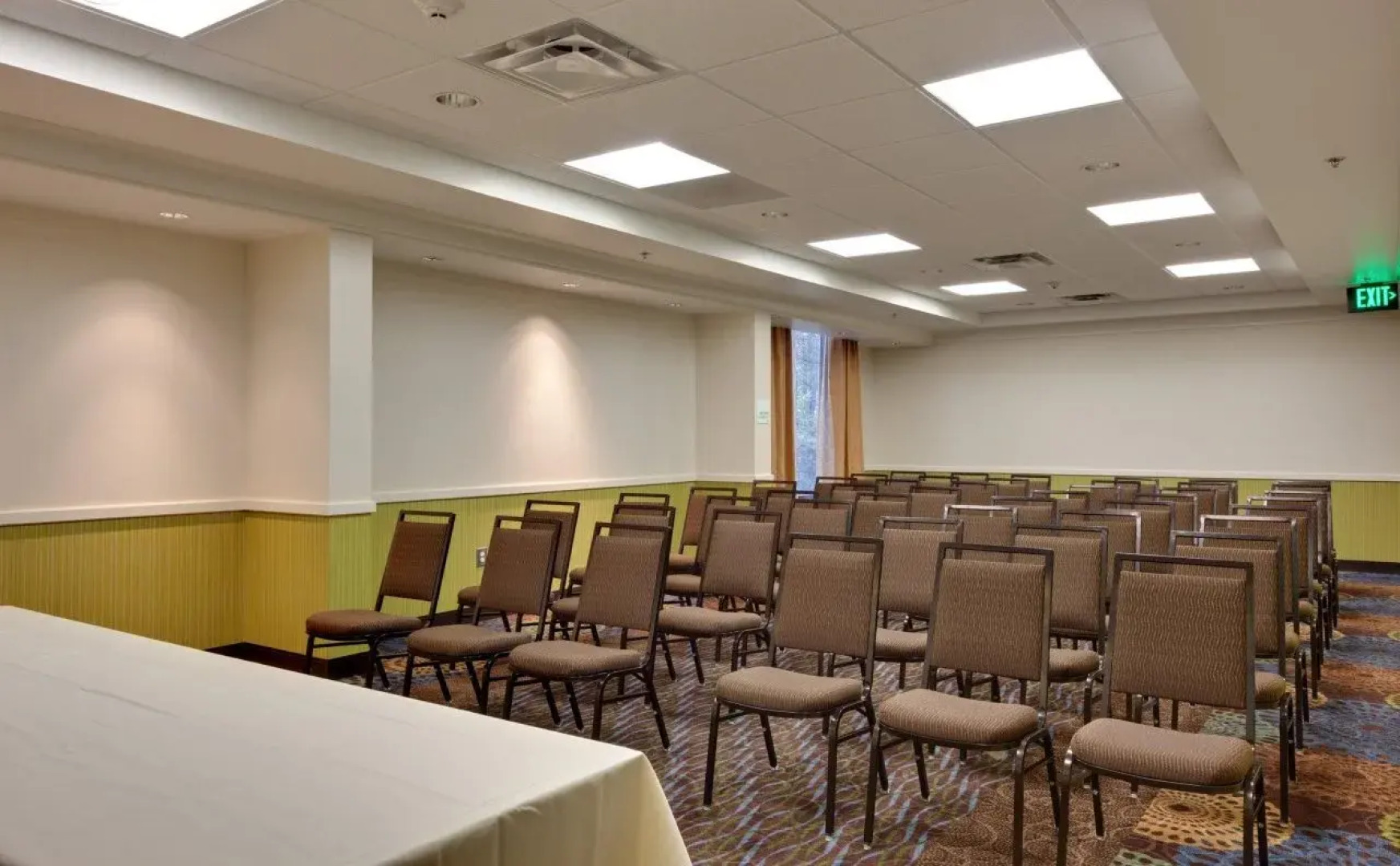 Holiday Inn Hotel & Suites Atlanta Airport-North by IHG
