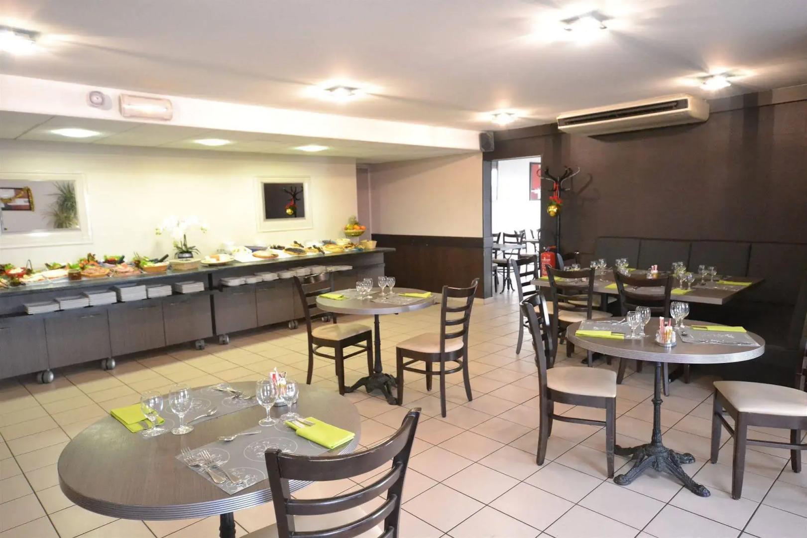 Brit Hotel Reims La Pompelle