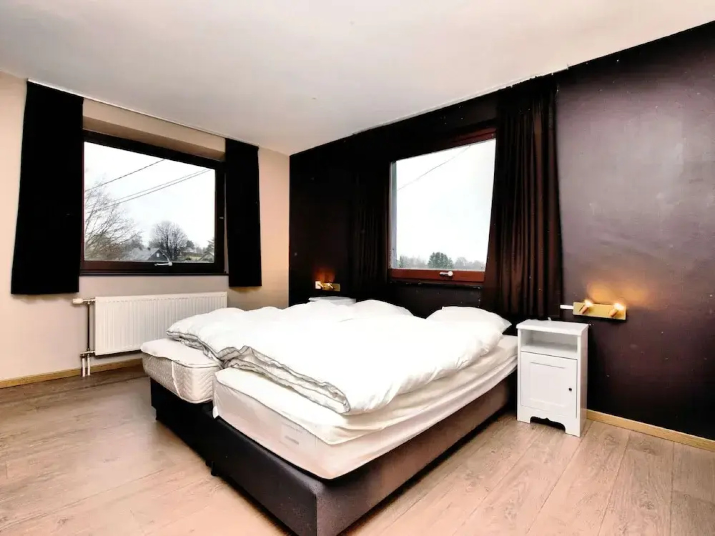 Unique Holiday Home with Pool near Park & Ski Area