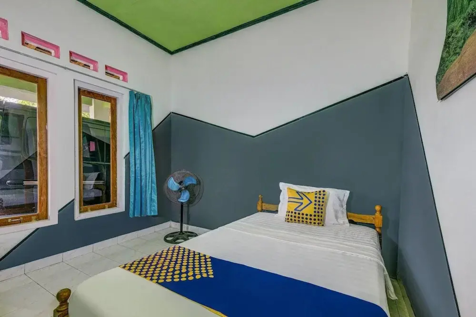 OYO Life 92184 Mr Brown Homestay