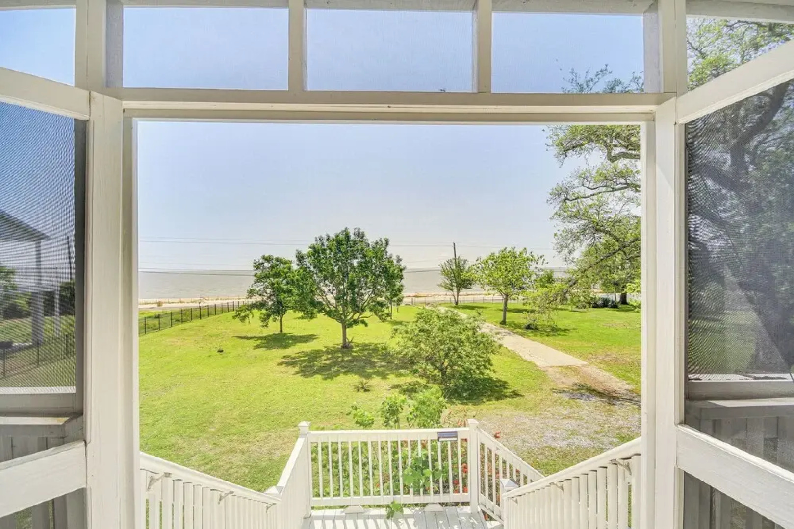 Waveland Vacation Rental - Walk to the Beach!