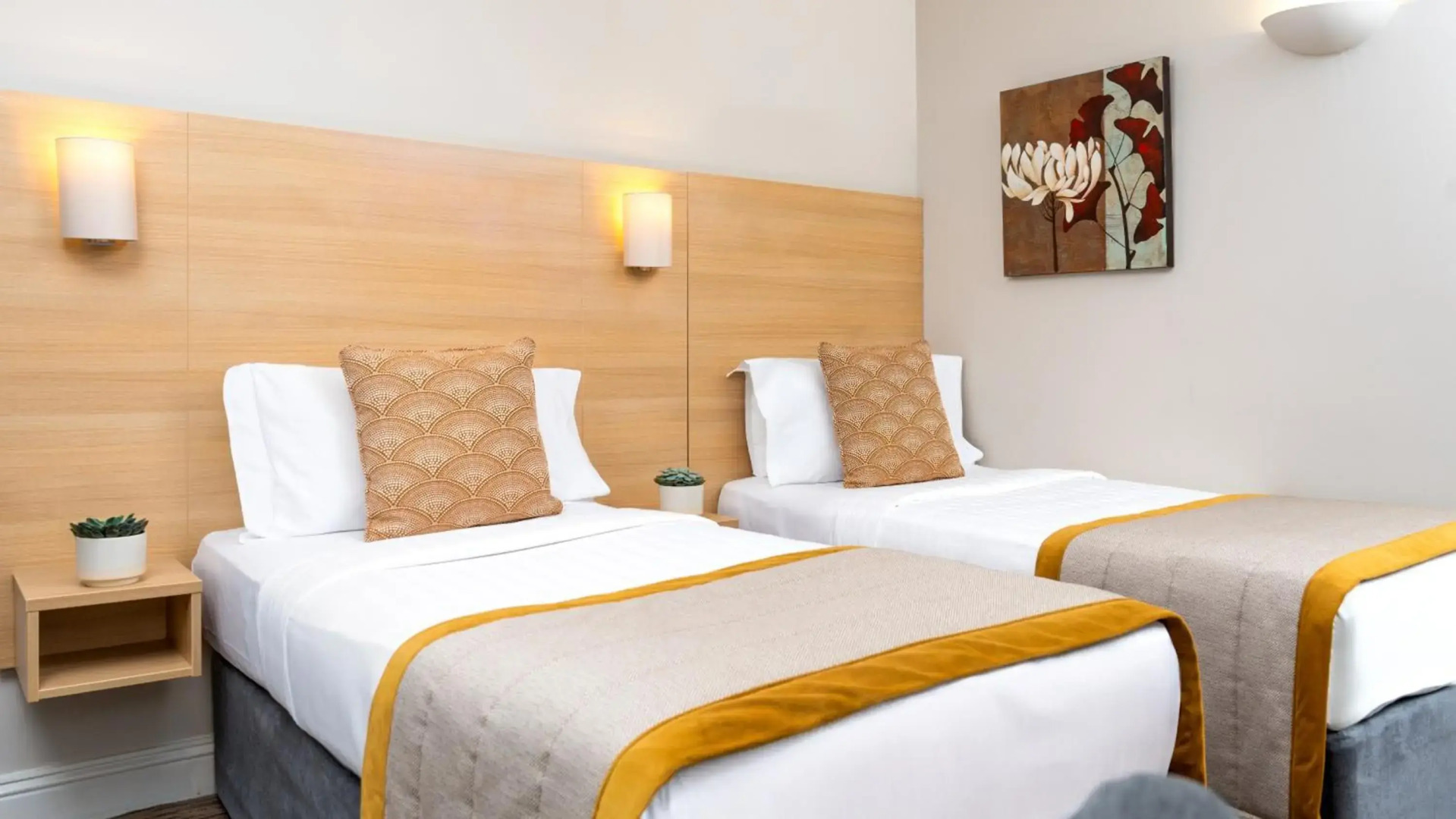 Picnic Hotel Bangkok