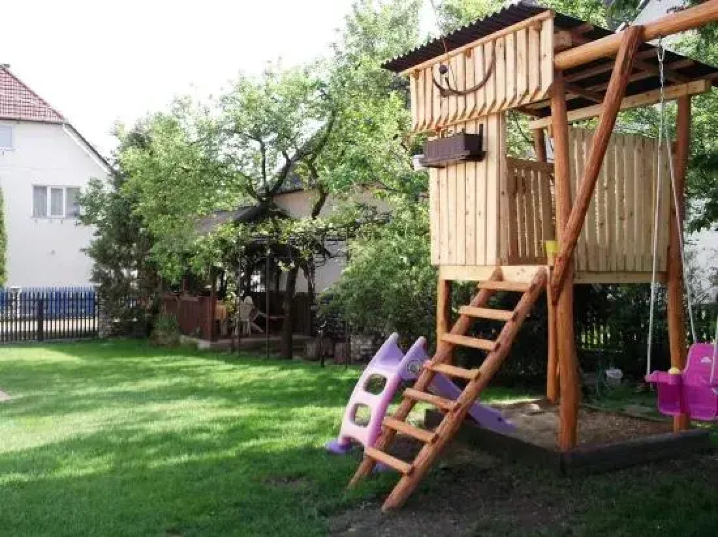 Czakó Vendégház és Nyaralóudvar