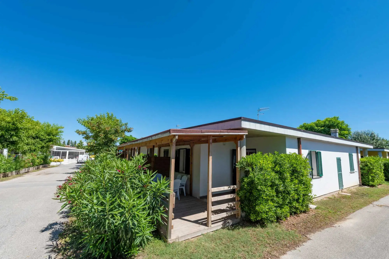 Club Del Sole Stork Family Collection